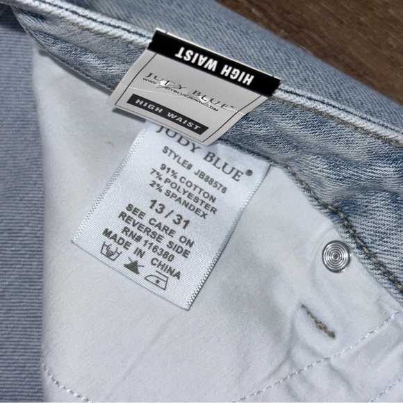 Judy Blue High Waist Wide Straight Leg Jeans Medium Blue Stretch Whiskered - Picture 9 of 12